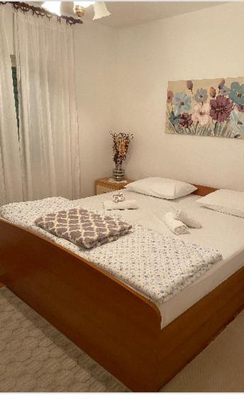 Guest House Allineeddubrovnik: Versatile Rooms with Free Parking Exterior photo
